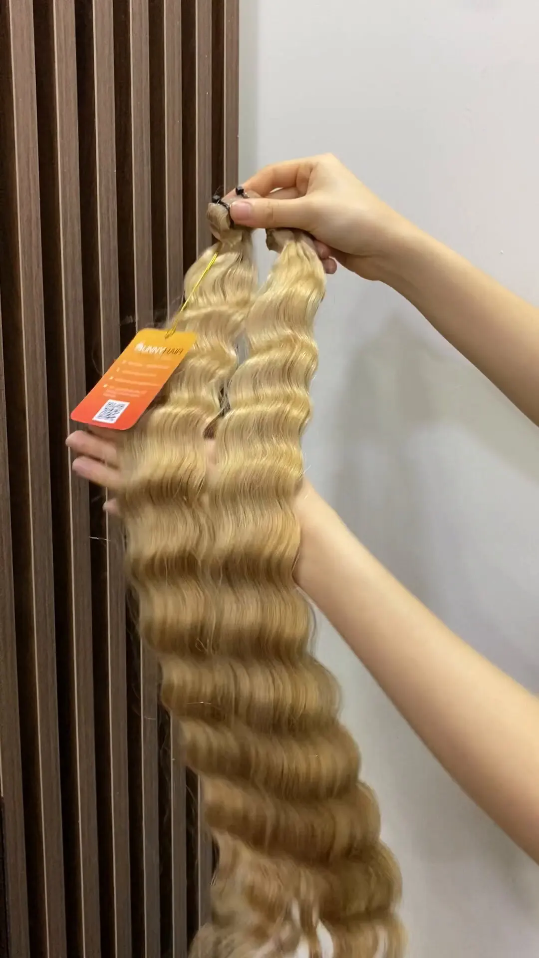 
Best Selling Natural Wavy Tape in Hair Extension 100% Unprocessed Virgin Hair Wholesale from Sunny Hair Supplier 