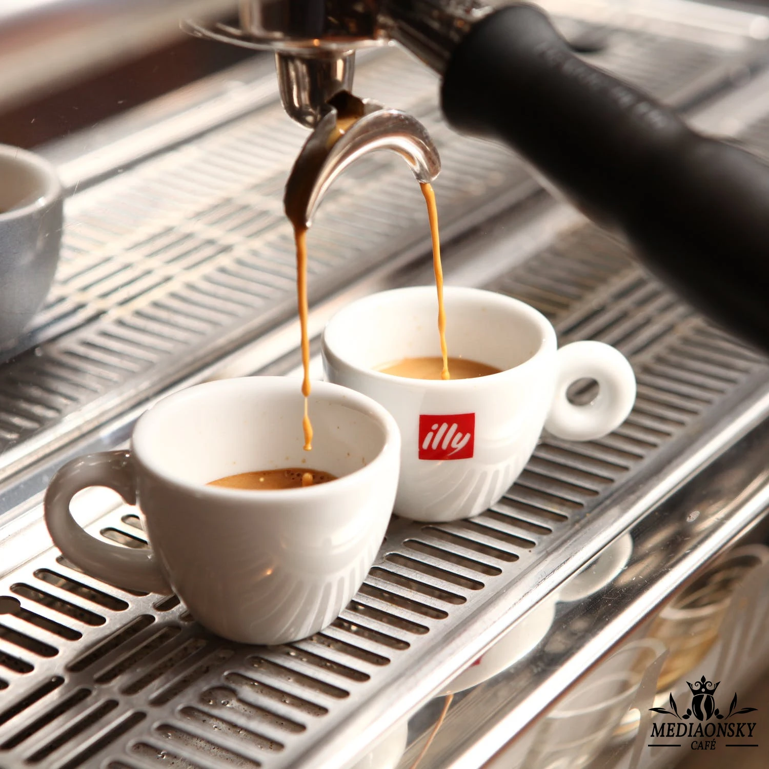 
2021 Premium Espresso Coffee Blend - 250g Arabica Blend 1016 - Whole Arabica Coffee Beans - MEDIAONSKY CAFE 