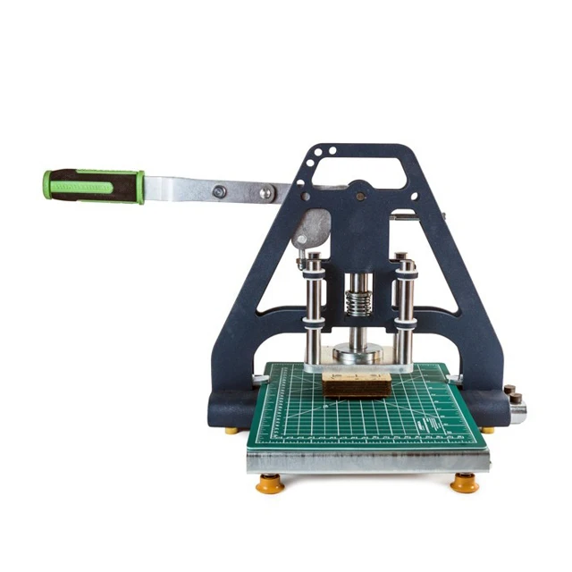 Leather / Cardboard / Plastic / Fabric / Paper/  Magnetic vinyl die cutting machine ELTON + die cut