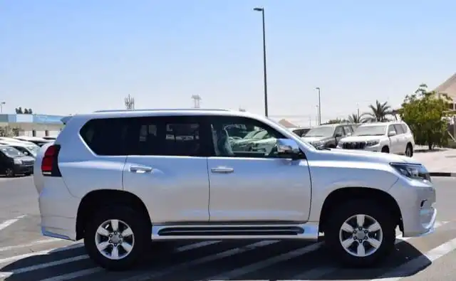 2010 To yo ta Land Cruiser Prado RHD