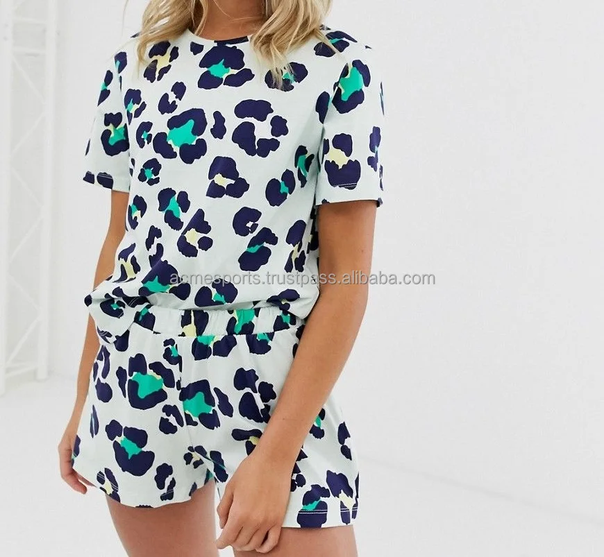 T shirt and Short  (1).jpg