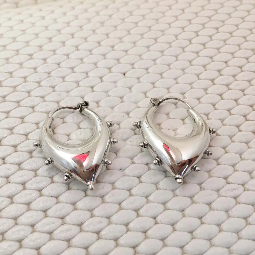 925 Silver Plain Earrings Women Fashion 925 Sterling Silver Earrings Wholesale 925 Sterling Indian silver Jewelry Studs Earrings