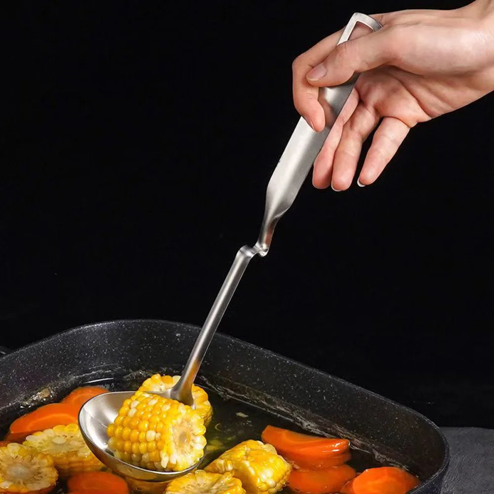 304 stainless steel food-grade soup spoon, soup hot pot spoon, household kitchen supplies can be wall-mounted