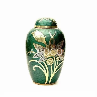  Похоронная урна для кремации из твердой латуни с летающими птицами