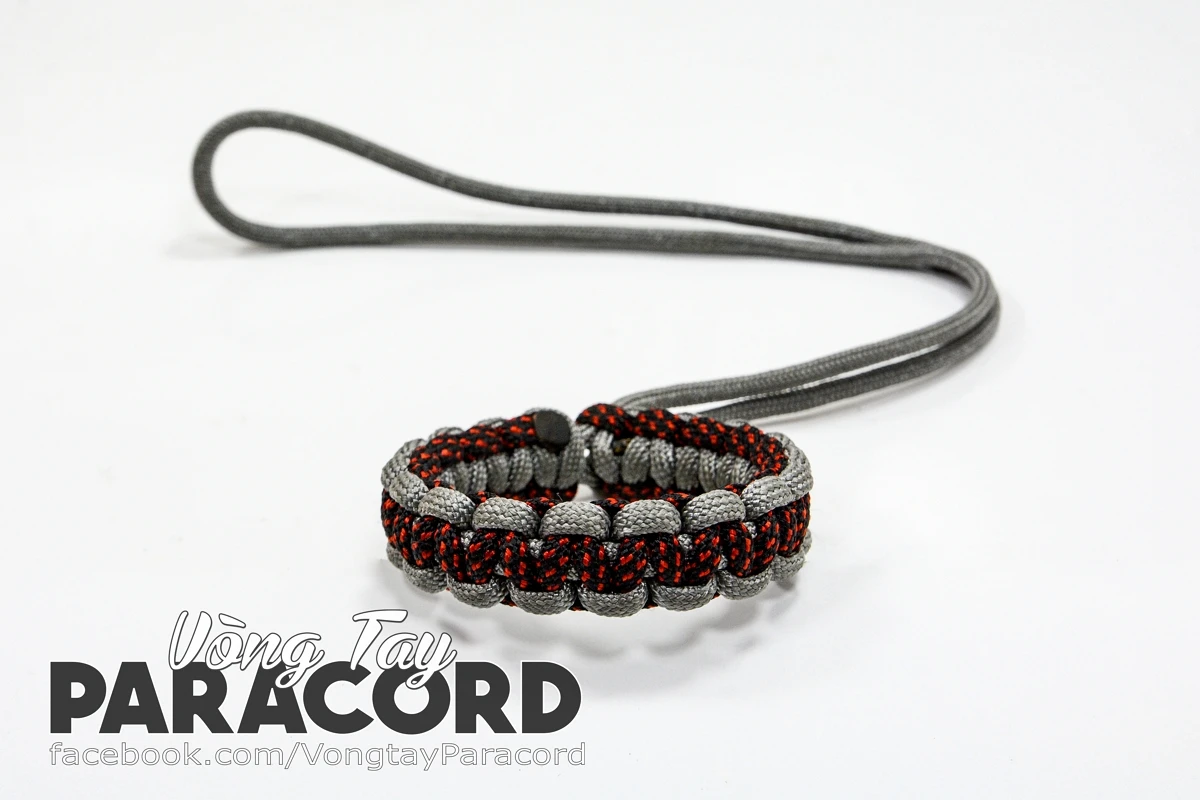 Hight Quality 550 Paracord Bracelet with Buckles Survival Paracord Bracelet Viet Nam Manufacturing Wholesale Box Gift Hiphop N/a