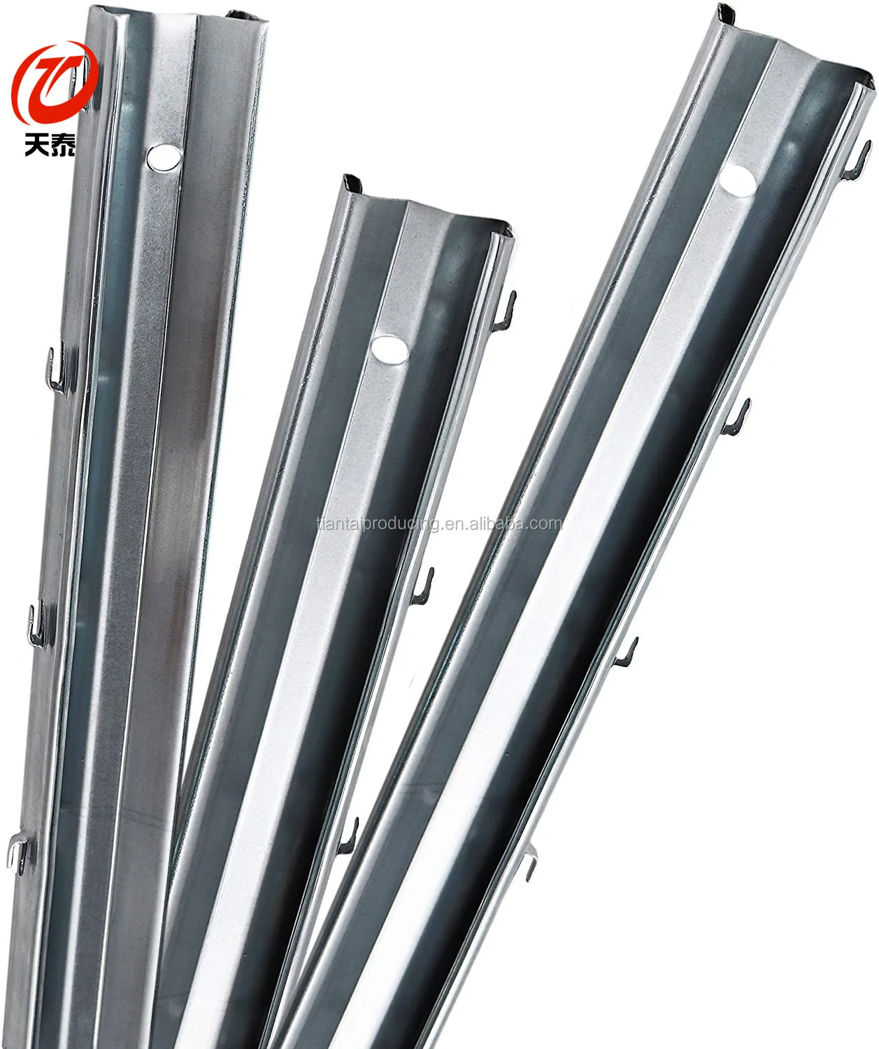 Hot sell 2.4 meter Hot Dipped Galvanized Orchard Vineyard Trellis Post Vineyard Poles