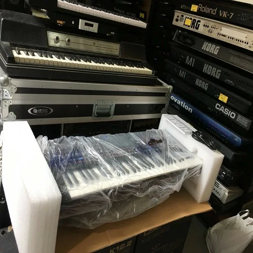 
HIGH QUALITY Korg PA4X 76-Note Professional Arranger Workstation Keyboard with speaker system 