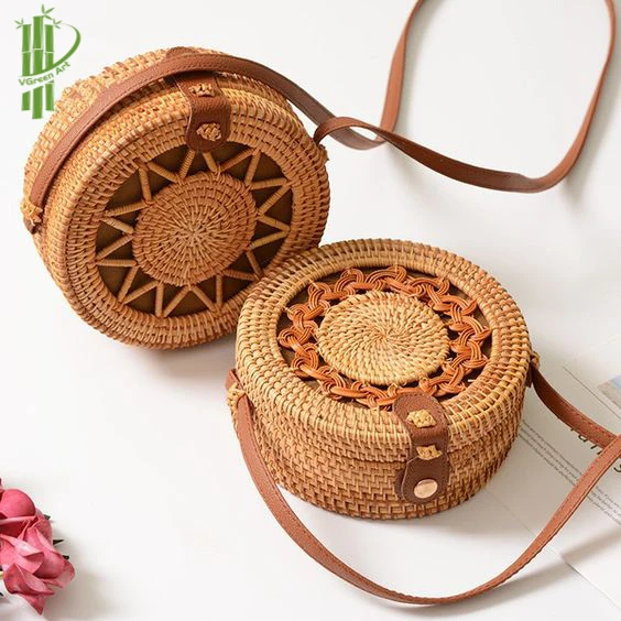 Hot Product 2021Fashionable Hand-woven Rattan Bag Vintage Woven Straw Rattan Bag Handbag from Vietnam Best Supplier