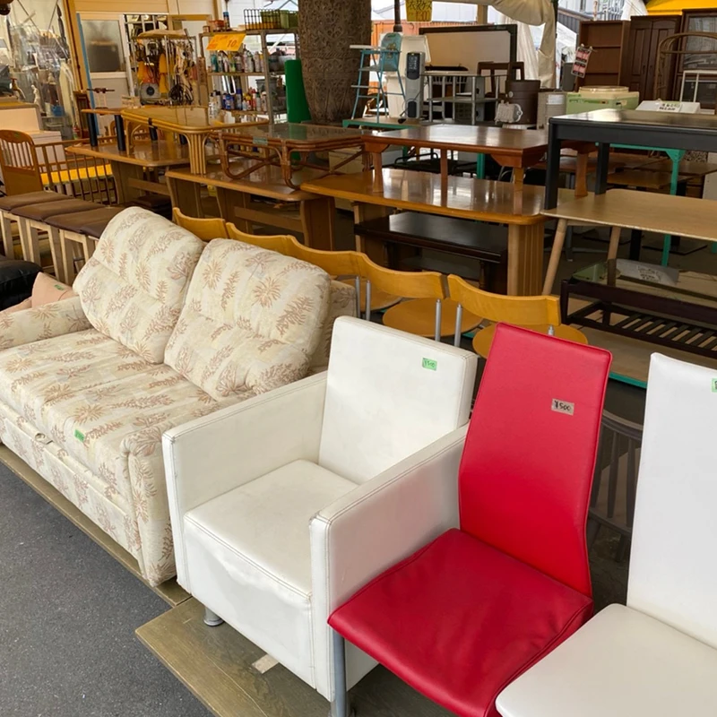 
Japanese furniture, chairs and tables 