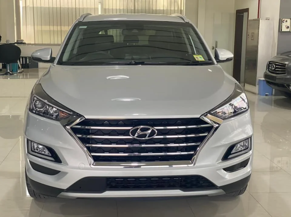 Quality Second Hand /Used 2012 Toyota Hiace Super GL Available Full Option