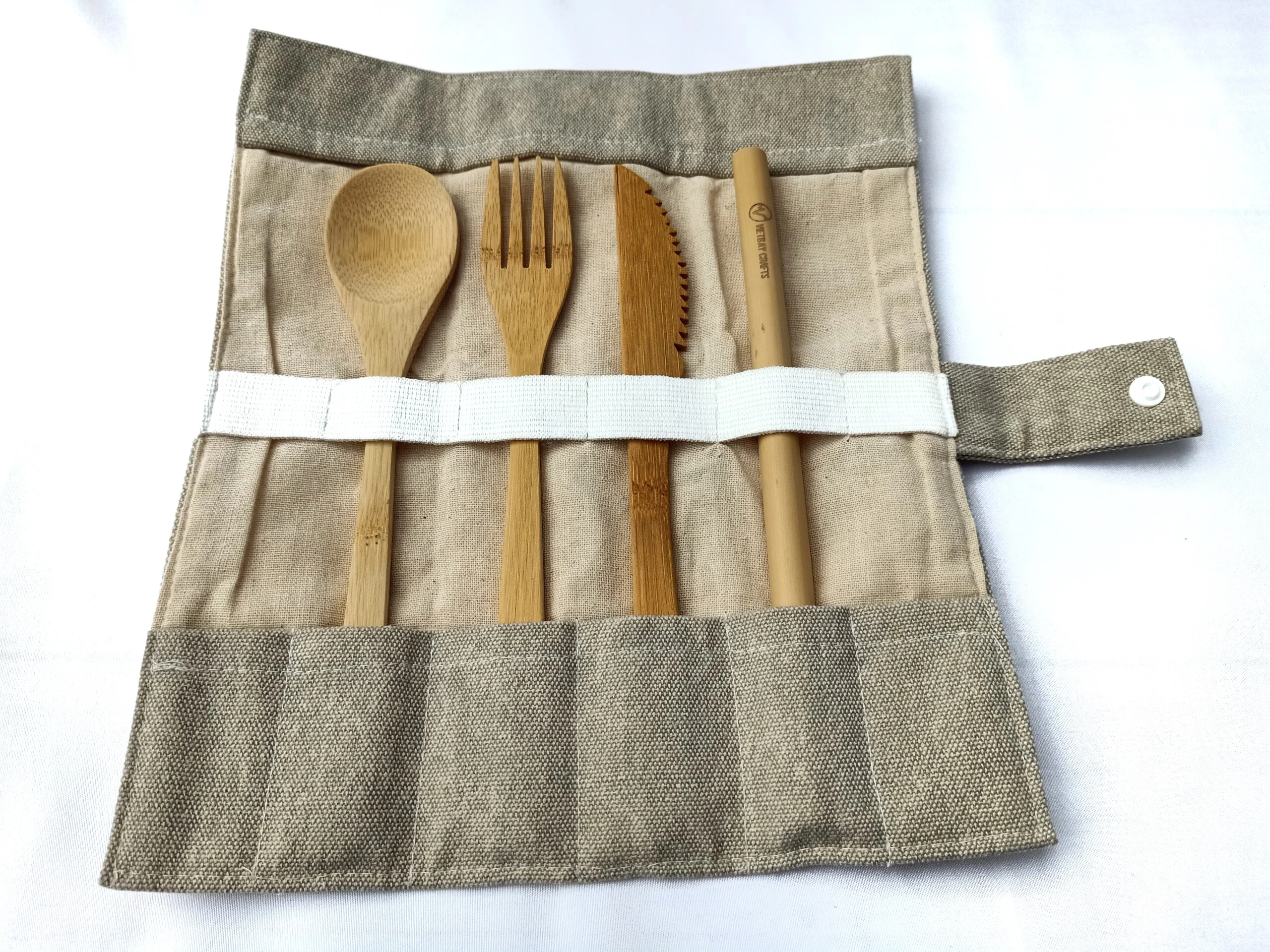 
Naturally Bamboo Spoon and Fork Set Tableware Enclosed Tool with Coconut Bowl Useful Cutleries in Kitchenware Made in Vietnam 