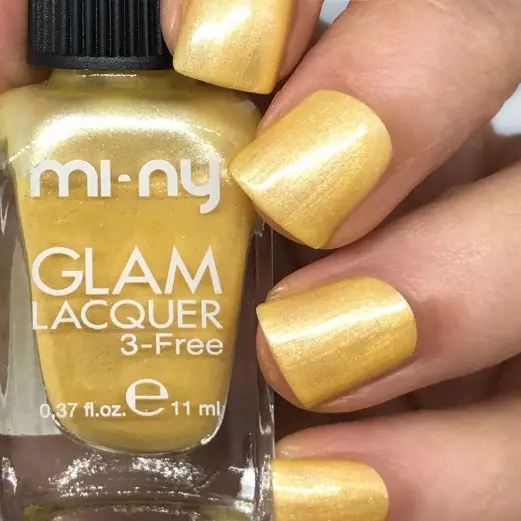 ITALIAN HIGH QUALITY  PROFESSIONAL NAIL POLISH -  6 SHADES AVAILABLE OF YELLOW COLOR - GLAM COLLECTION 11 ml NON TOXIC FORMULA
