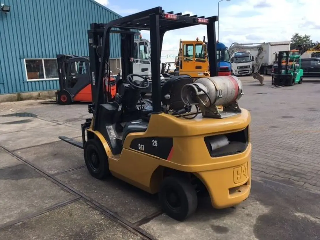 Used  Forklifts  Caterpillar
