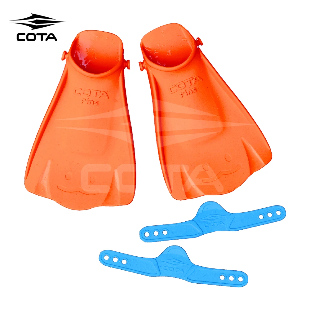 
Stable Stingray kids snorkeling fins and boys girls rubber flippers for wide feet short blade swimming fins diving 