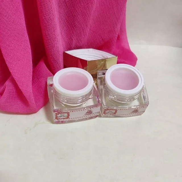 WholeSale Supplier of Strawberry Lip Balm from India