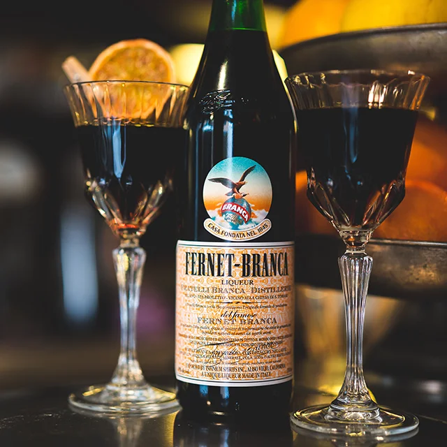  Итальянский горький ликер 35cl 39% Fernet-Branca