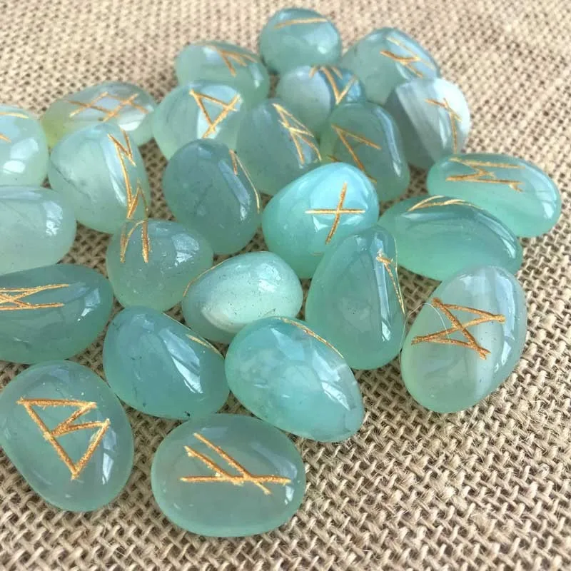 Новейший дизайн, набор аквамариновых рун: оптовый Набор рун: Купить из хрустального Агата на экспорт