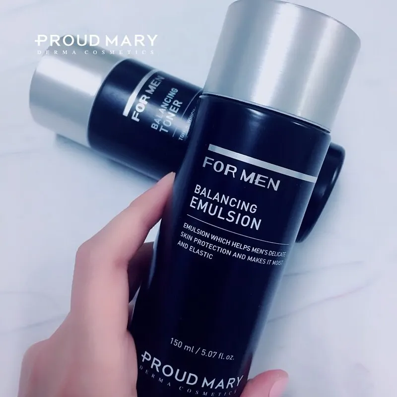 With the functions of Whitening and  Anti-aging Private Labeling Available Korean Men Skincare Set Toner150ml + Emulsion 150ml