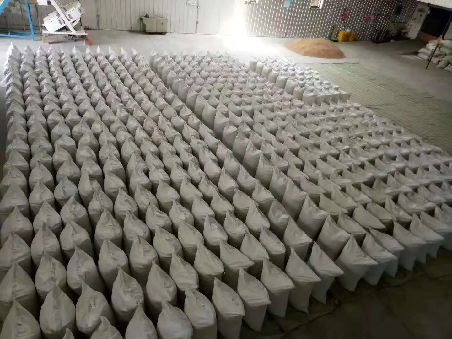 Top quality non-pollution food spices China whole Lllicium Verum Organic hand select Star Anise with High Quality and Good Price