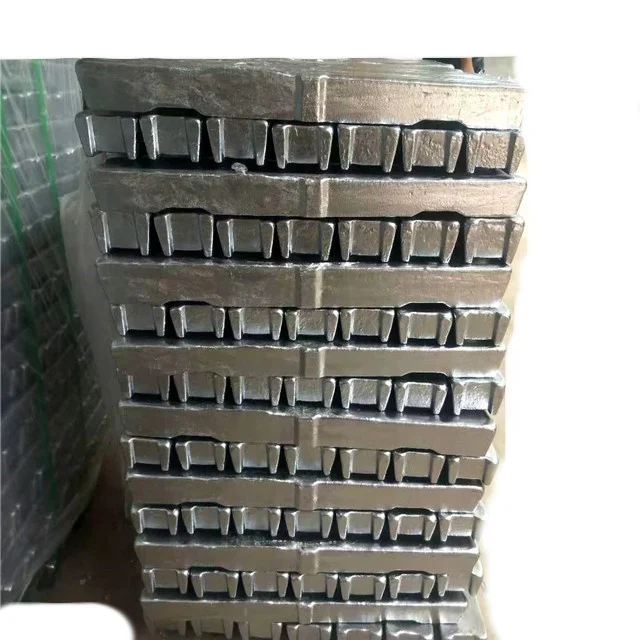 Aluminum ingot of superior quality on stock