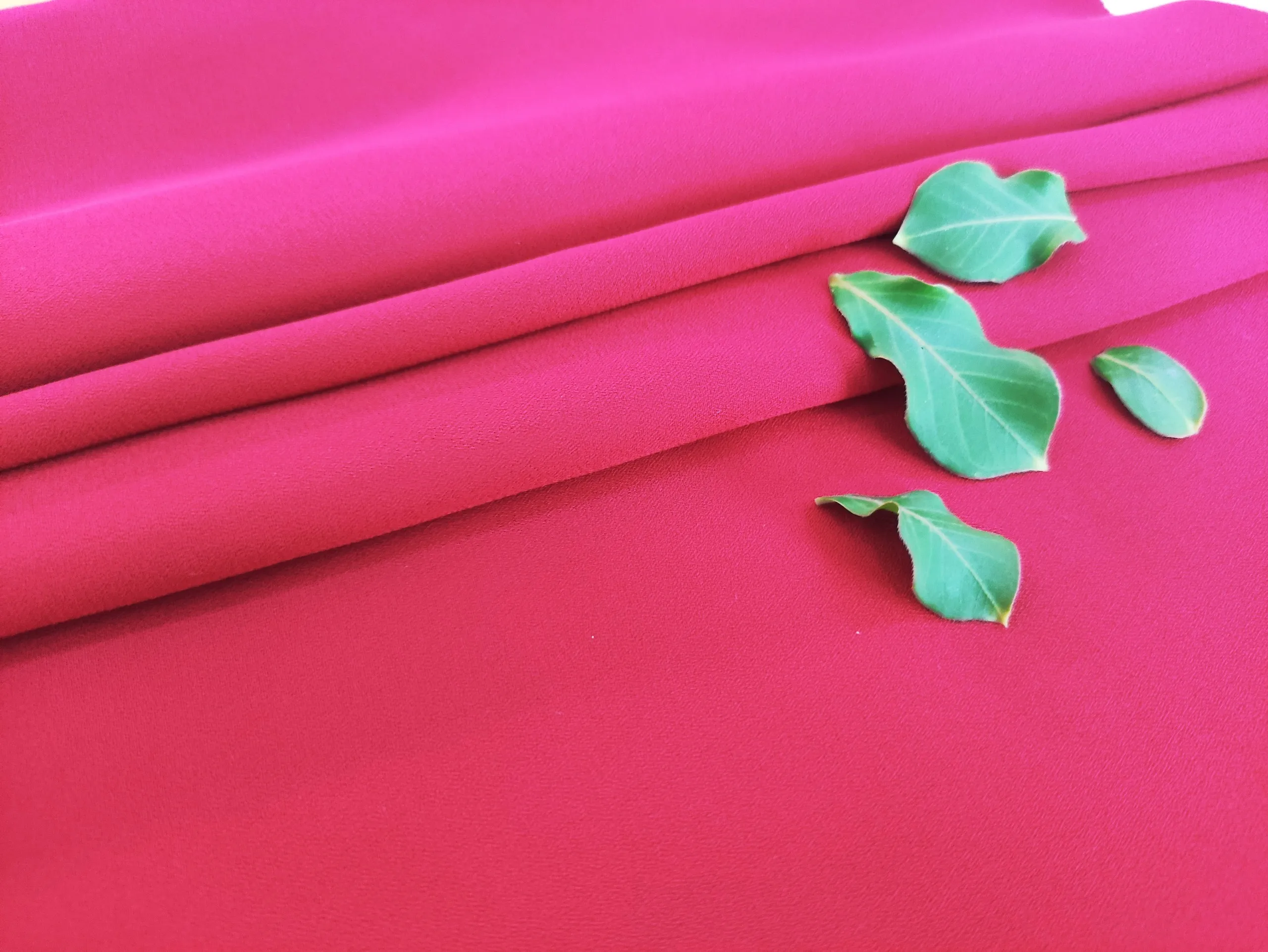  Яркая милая шифоновая крепированная ткань Высококачественная дешевая оптовая цена для женщин длинное платье рубашка блузка # M918B