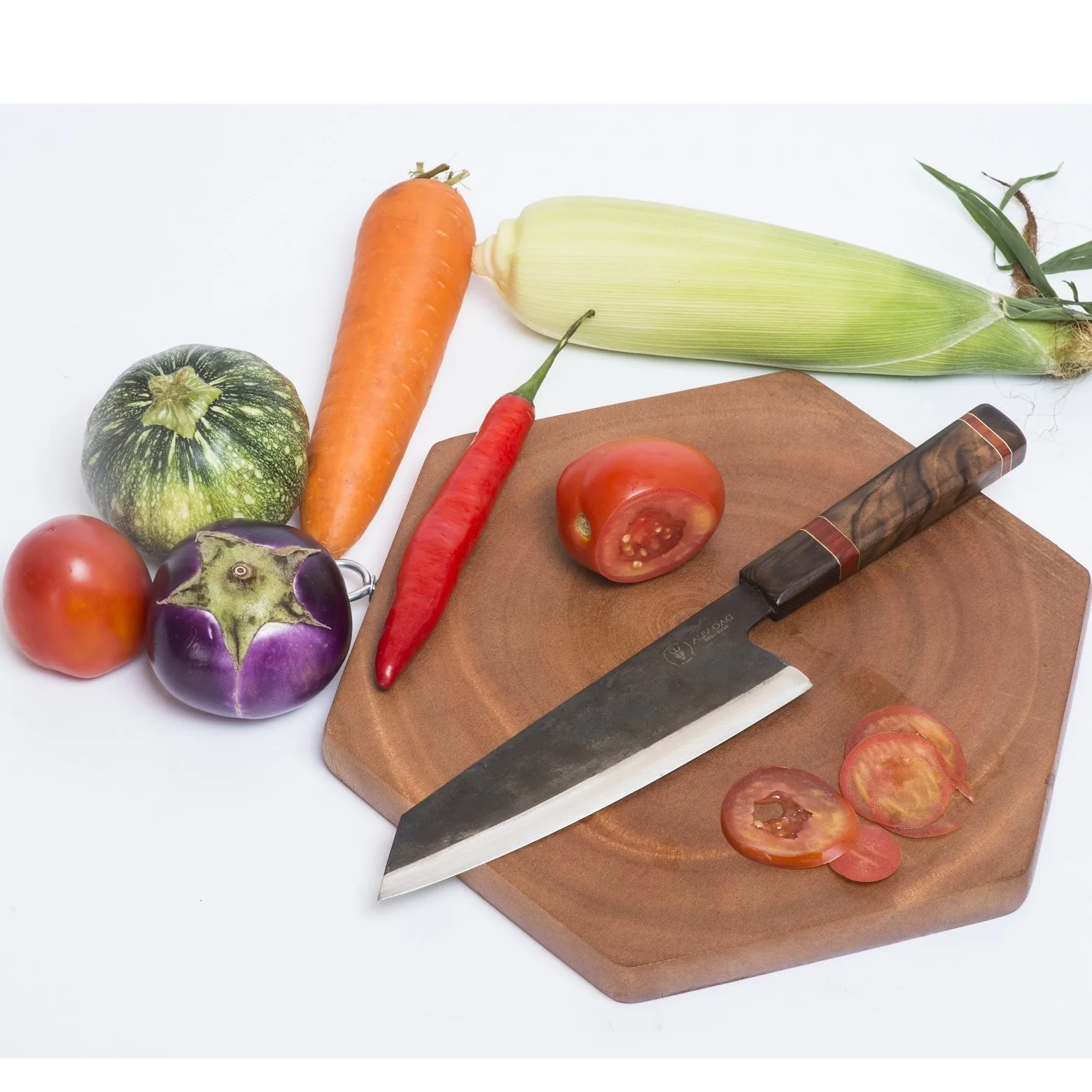 Carbon steel Japanese hammered handmade chef knife kitchen knife