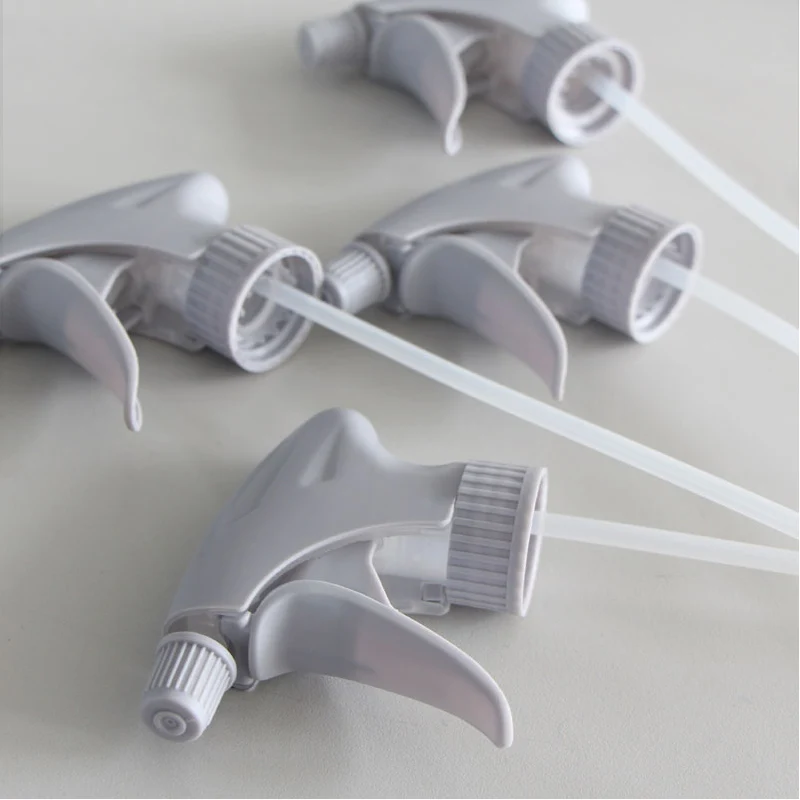 Home cleaning tools accessories 500ml plastic chemical resistant spray bottle with trigger nozzle for window cleaner