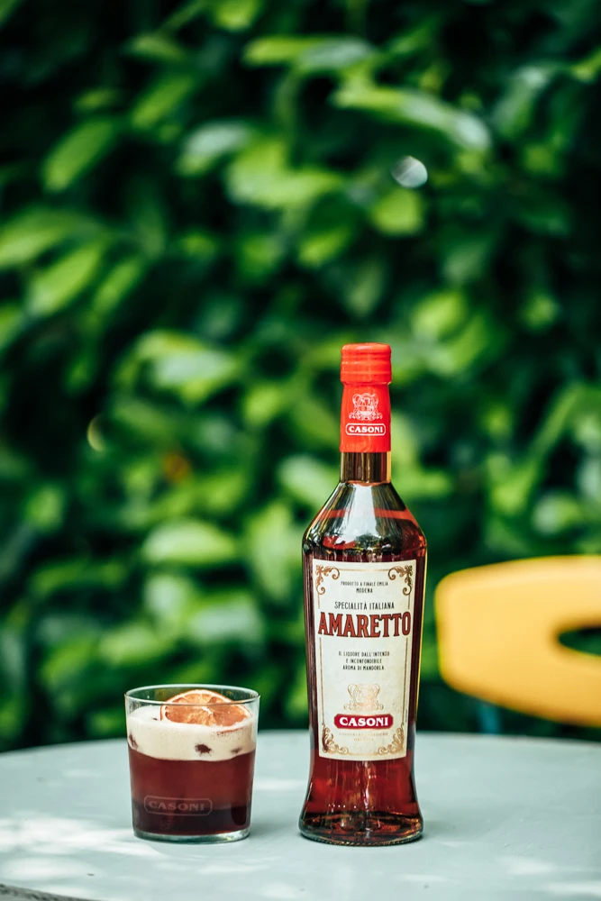Made in Italy liqueur Beverage with almond aroma 70 cl AMARETTO Liqueur