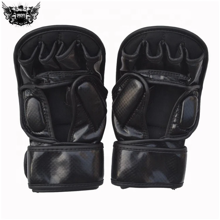 2022 New Kick Boxing Gloves MMA Punch Bag Sparring Muay Thai Fight Training Boxing Gloves Wholesale Low Price