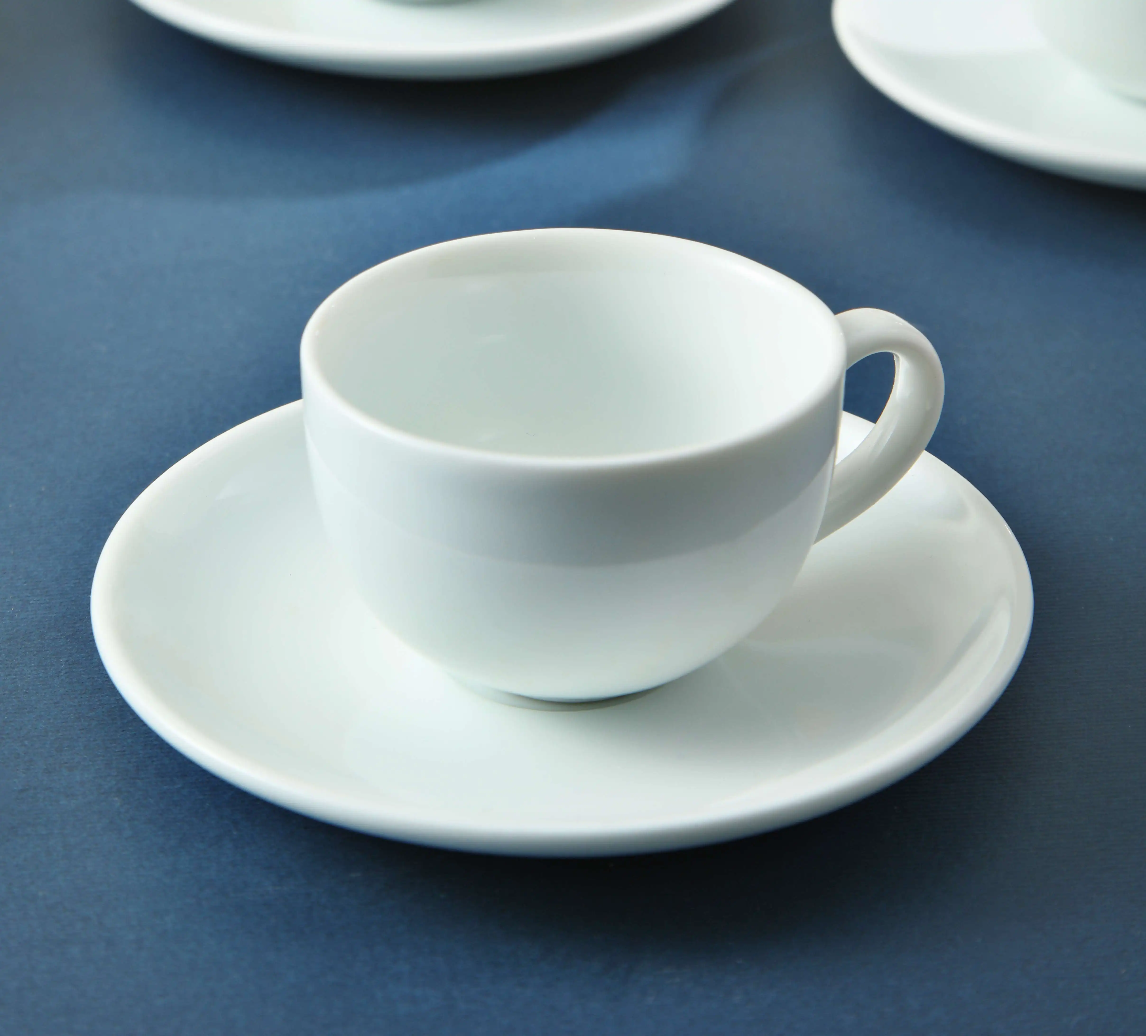 OEM Luxury Porcelain Tea Set from Viet Nam Tall Oval Tea Room Dinnerware for Home & Coffee Wholesale from Manufacturer Big Sale