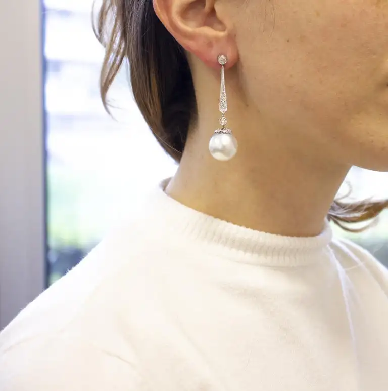  Серьги-подвески из платины бриллиантов