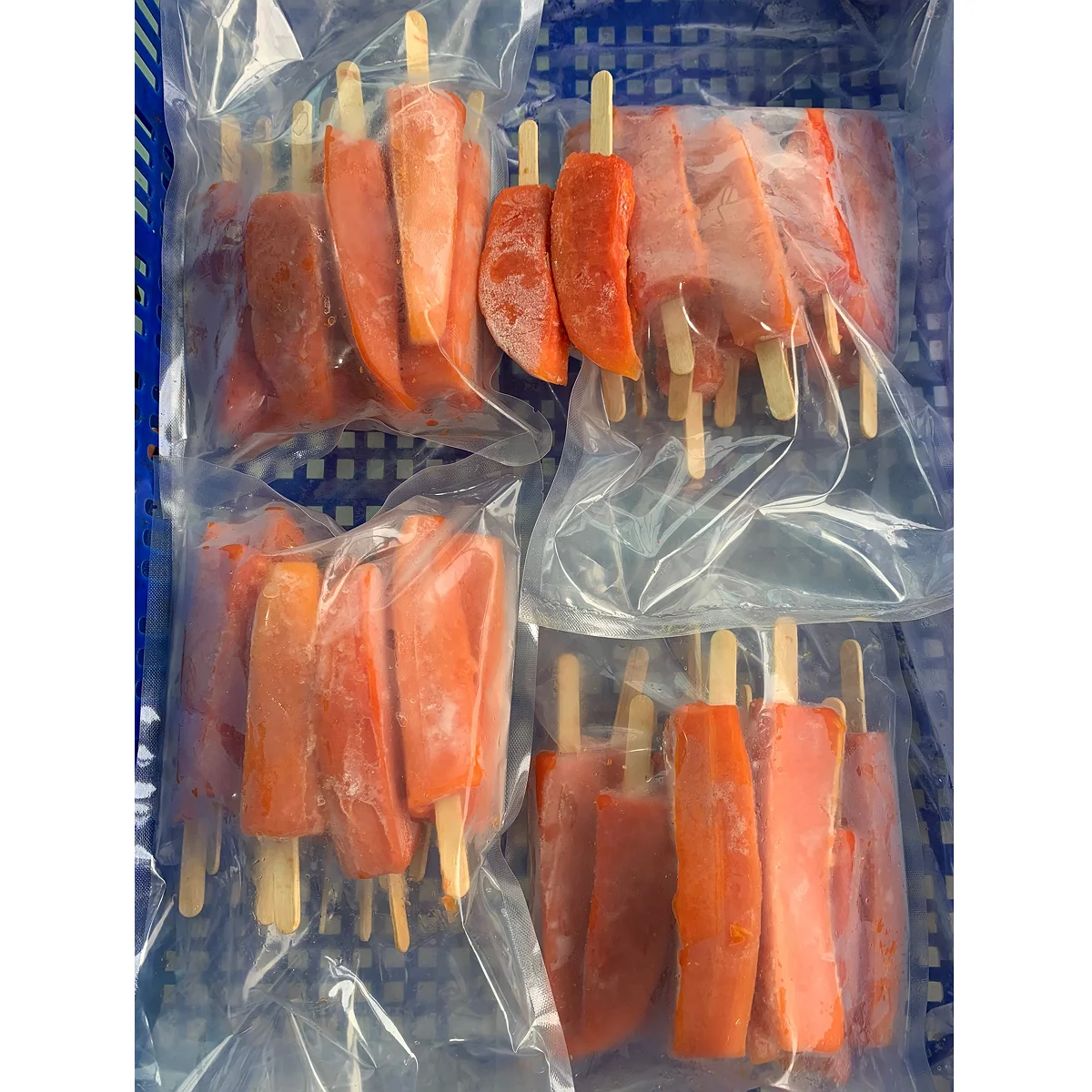 FROZEN PAPAYA HALVES/SLICED/DICES/STICK/CUBES HIGH QUALITY FROM VIETNAM WHOLESALER