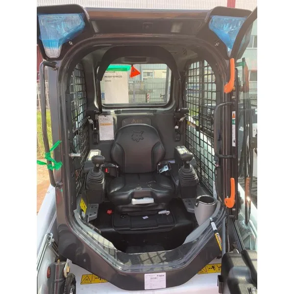 1. COMPACT LOADER BOBCAT S450 - 2021 - 1H