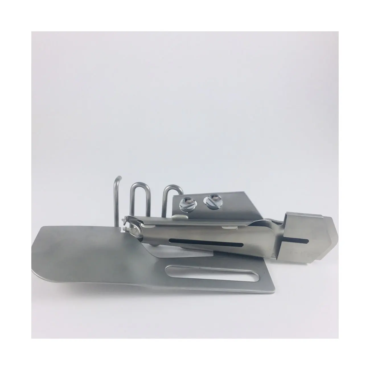 S124-A   HOT SALE  QUILTING ACCESSORIES SEWING MACHINE FOLDER BINDER