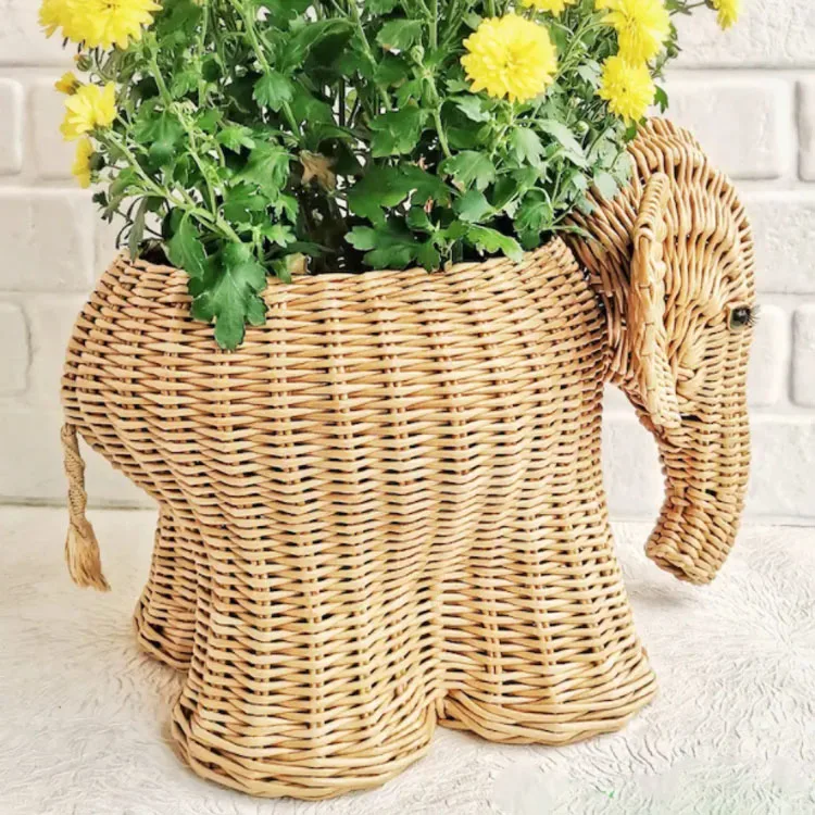 Креативная плетеная корзина для хранения слона ручной работы из ротанга перерабатываемый подарок домашний декор во Вьетнаме оптовая продажа
