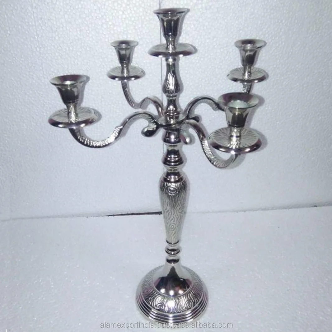 New wholesale latest Factory Direct Supplier Creative European Ornaments Wedding Decoration 5 Heads Candlestick Candelabra