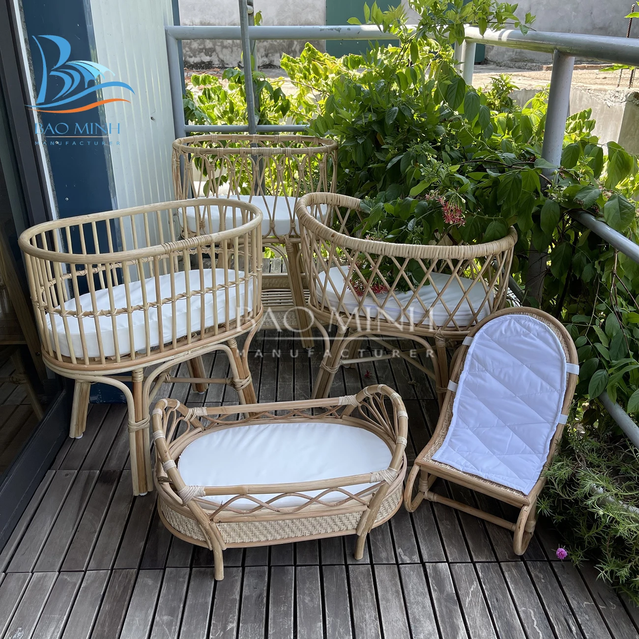 New in stock rattan doll relaxing chair and doll toy