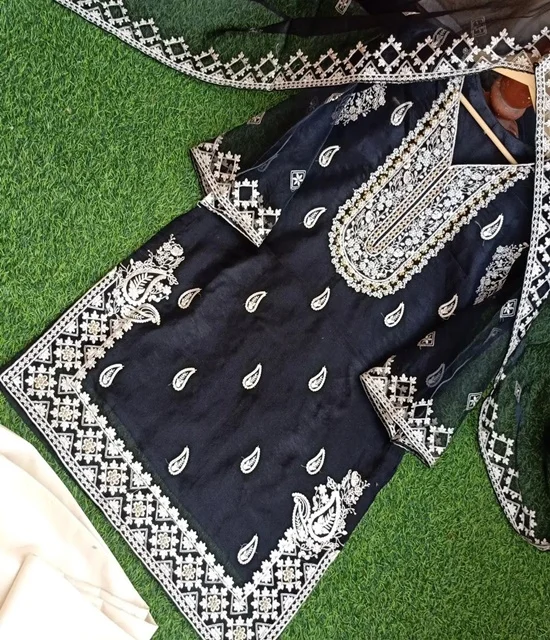 Fancy Ladies Dresses _ New Arival Fancy Party Wear Shalwar Kameez For Women