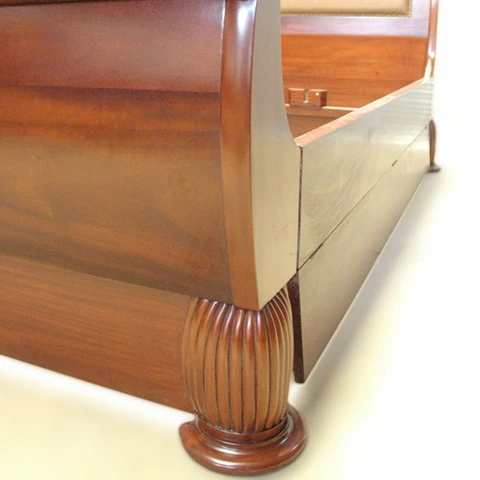 
Good Quality Sleigh Bed With Solid Mahogany Wood 