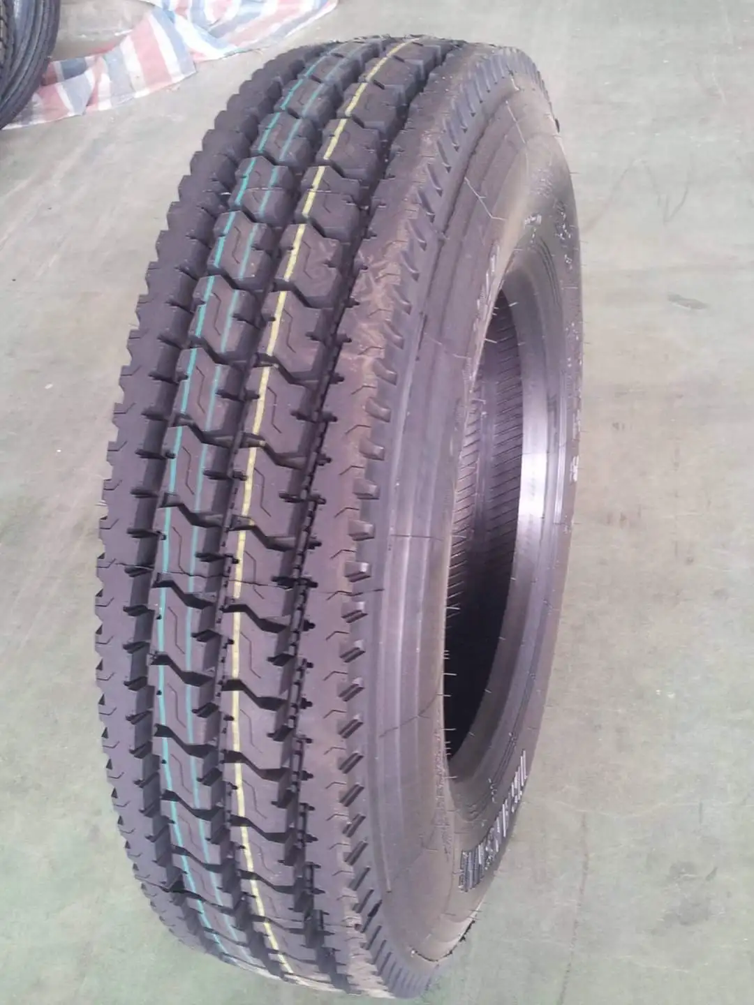 Thailand all sizes royal mega/drc brand semi truck tires 11R22.5 295/75R22.5 315/80R22.5 295/80R22.5 12R22.5 11R24.5 275/80R22.5