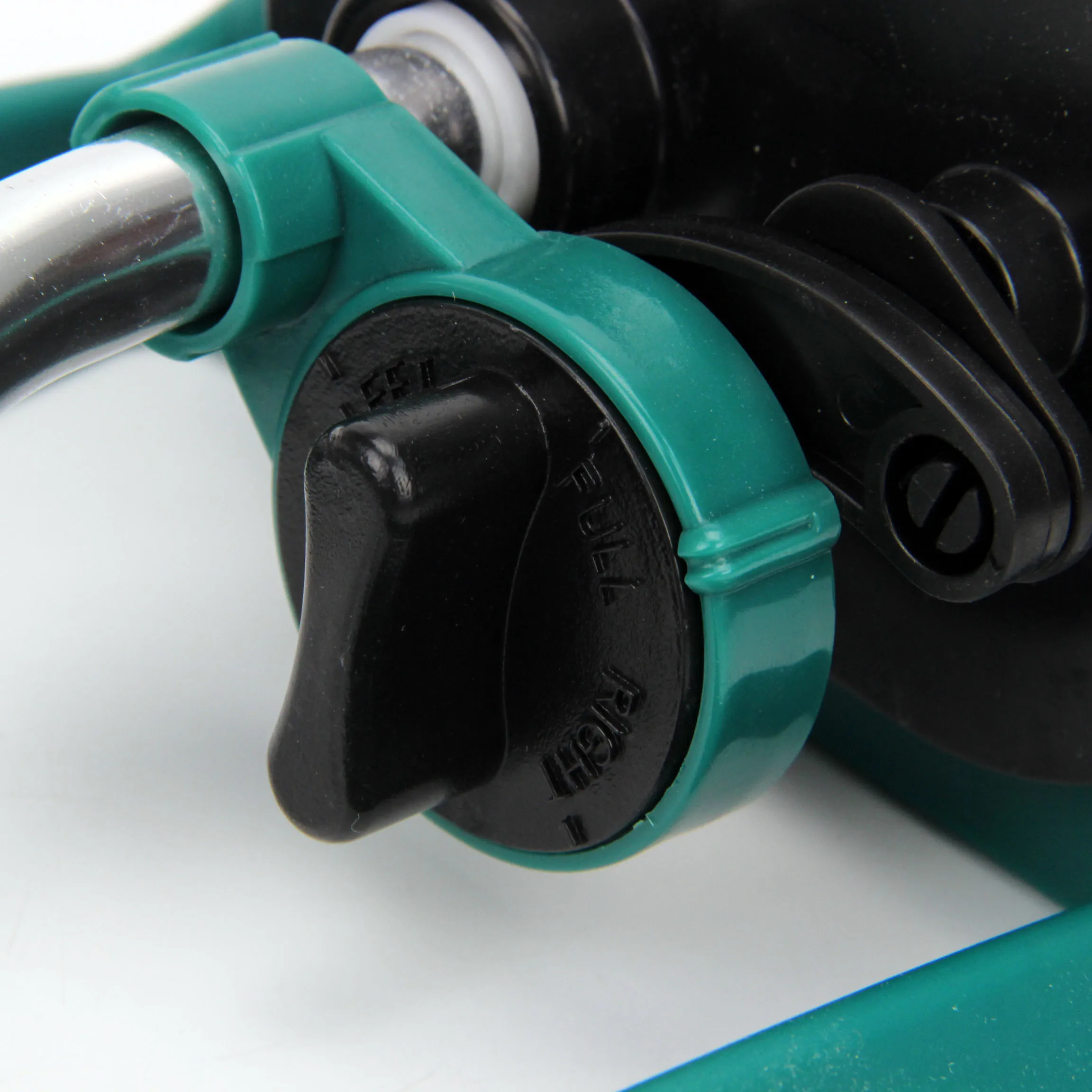 15 holes Adjustable Watering Sprinkler Sprayer Oscillating Oscillator Lawn Garden Yard Irrigation System