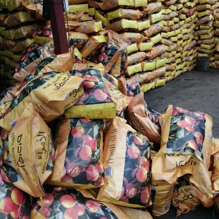 
 A1 древесный уголь для барбекю из твердой древесины на экспорт  