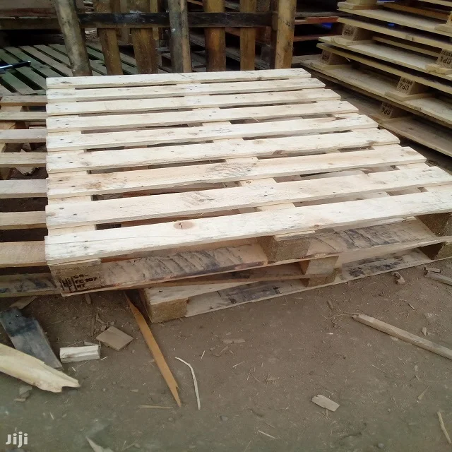 Wholesale Cheap Price Warehouse Storage Euro Standard 1200*800 Epal 4 way / Solid Wood Forklift Pallet