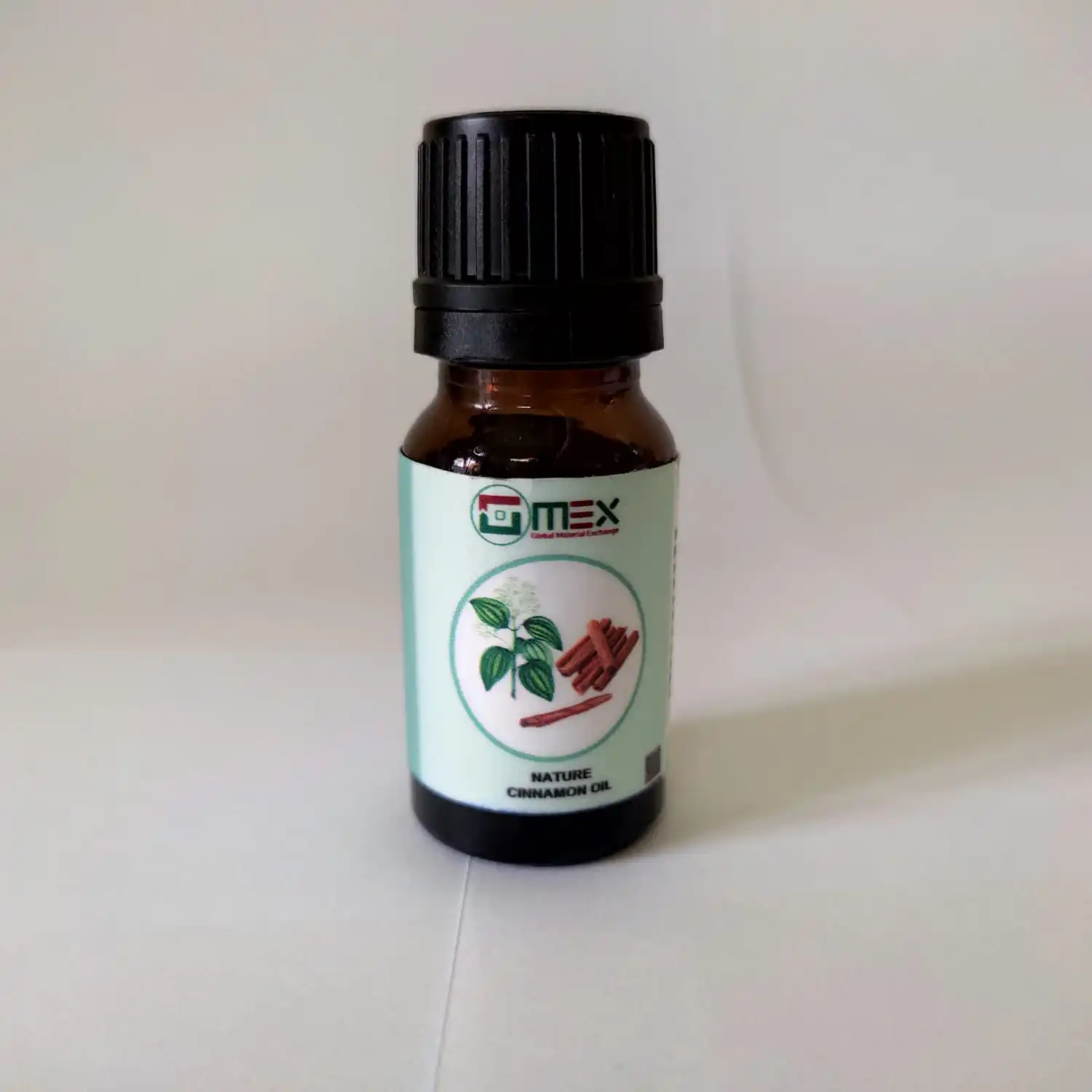 Vietnam Cinnamon Essential oil