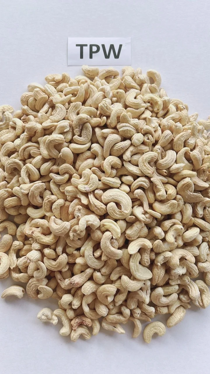 Best price cashews raw roasted cashews raw nuts healthy snack nuts roasting made in Vietnam