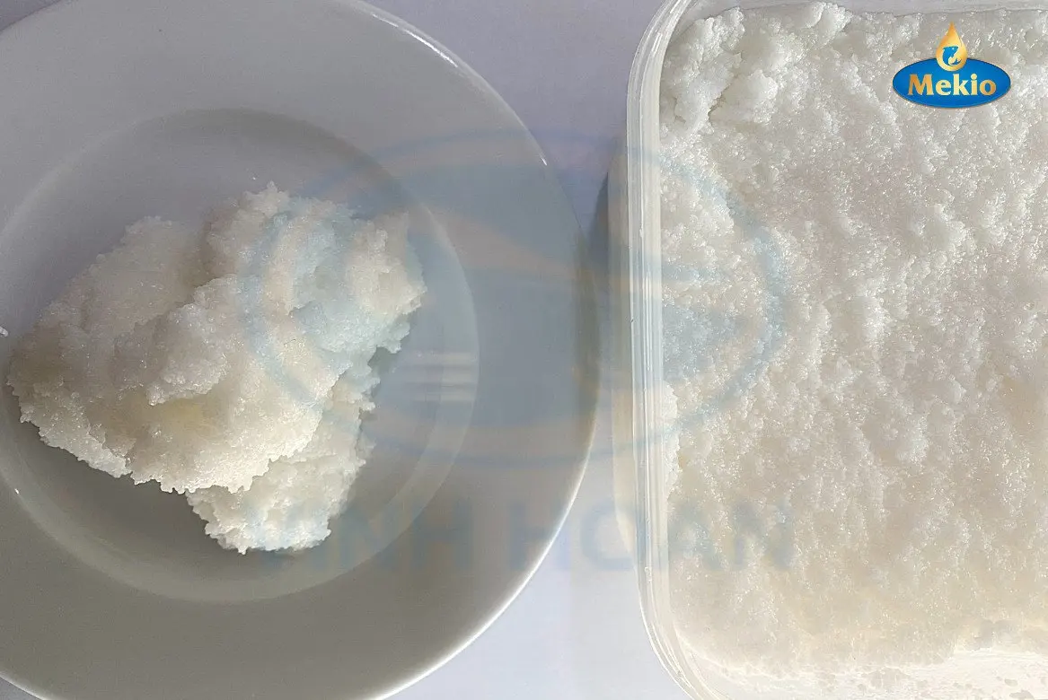  Популярный продукт рафинированное Рыбное масло стеарина по конкурентоспособной