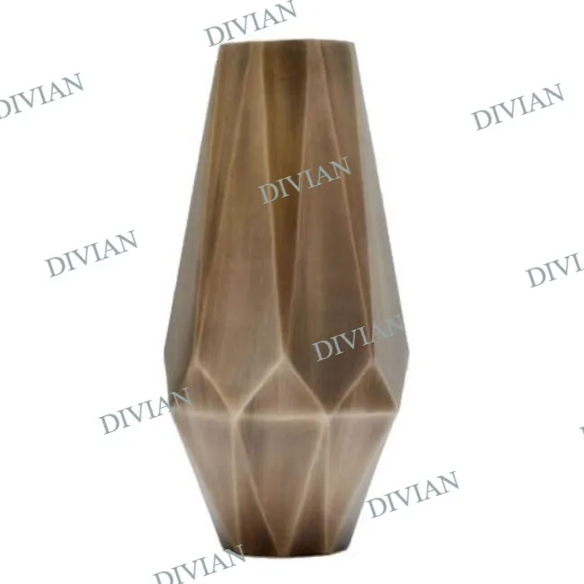 New Handcraft Luxury Design Direct Factory Metal Flower Vases For Home Hotel Wedding Vases Handmade Metal Vases