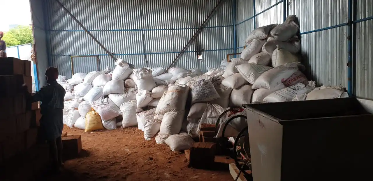  Кокосовый блок используемый на фермах