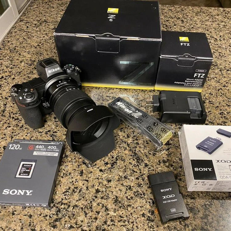 100% ORIGINAL Nikon D7500 Digital SLR Camera with 18-55mm VR Lens With 24 Months Warranty