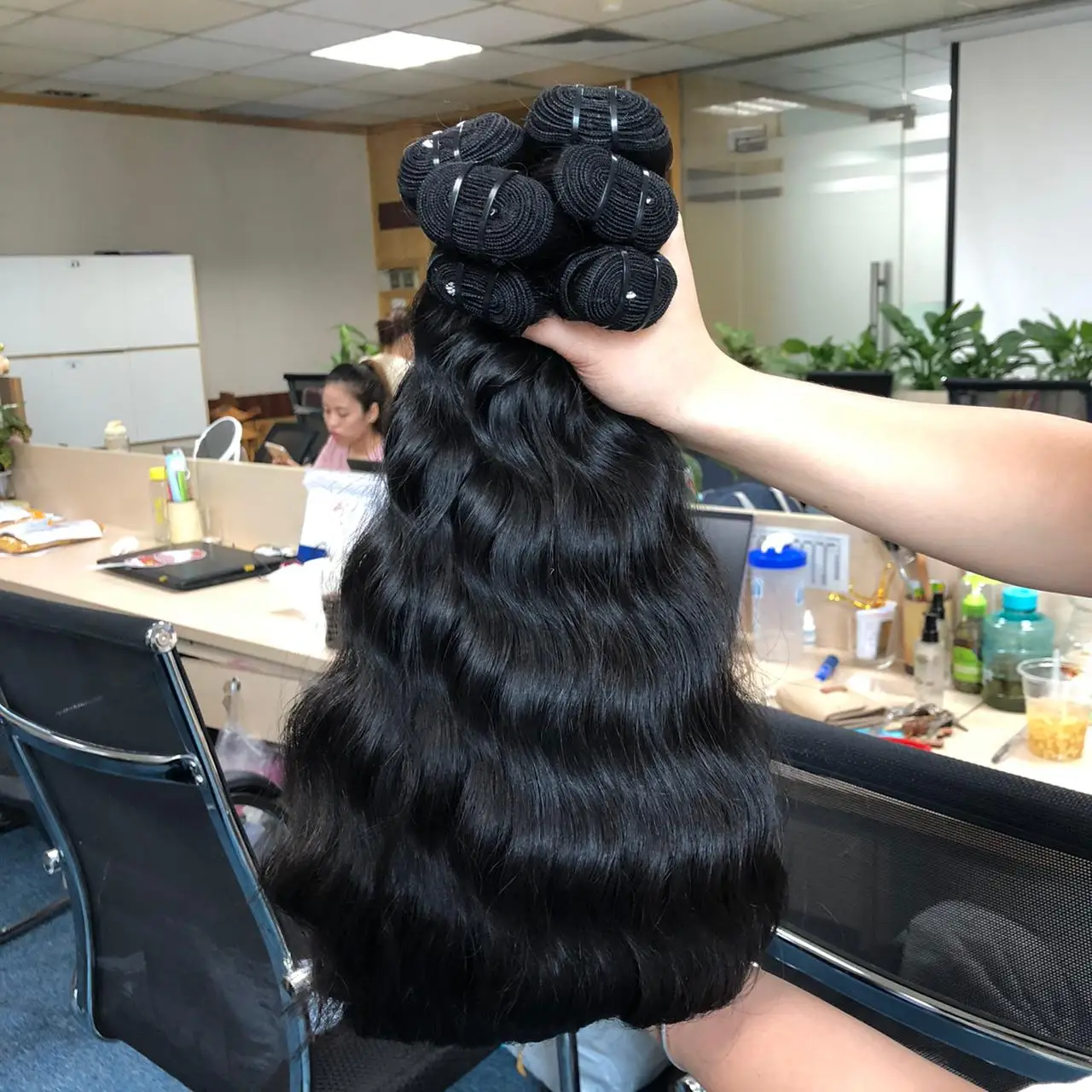  Горячая Распродажа высококачественные необработанные камбоджийские натуральные волосы сырые волнистые пучки